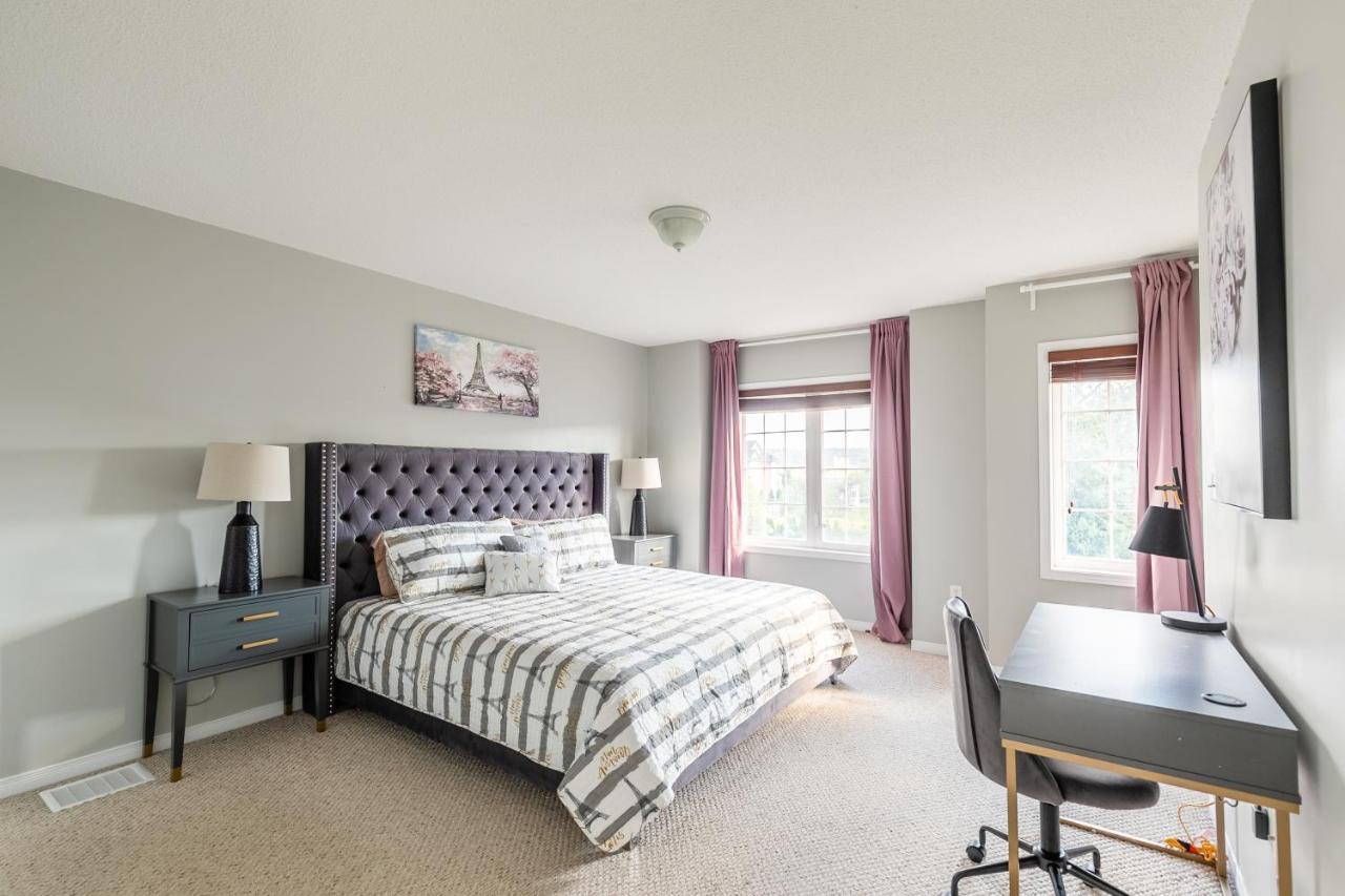 Luxury 3Br 2Ba Townhome With Private Hot Tub, Gym, Bbq By Globalstay Hamilton Bagian luar foto
