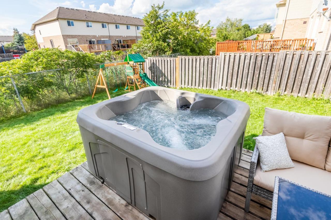 Luxury 3Br 2Ba Townhome With Private Hot Tub, Gym, Bbq By Globalstay Hamilton Bagian luar foto
