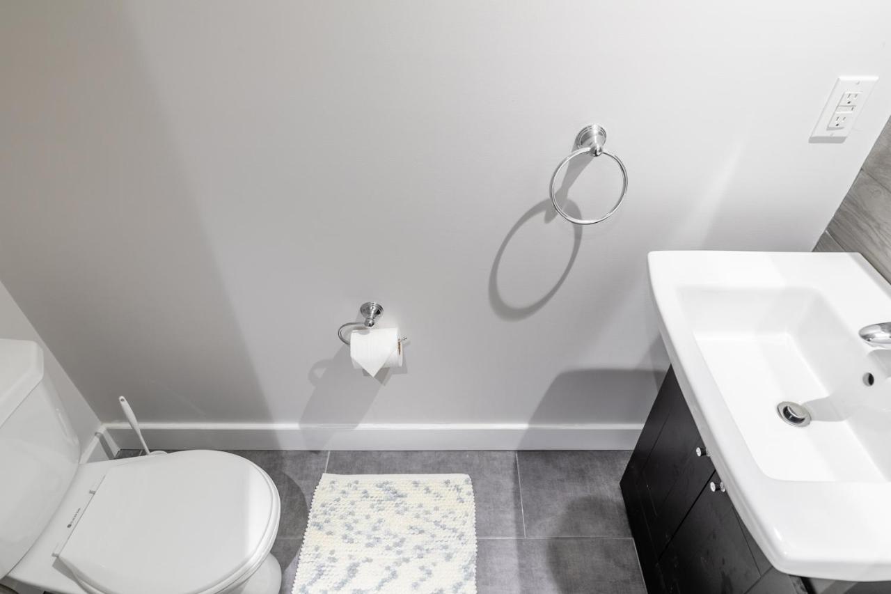 Luxury 3Br 2Ba Townhome With Private Hot Tub, Gym, Bbq By Globalstay Hamilton Bagian luar foto