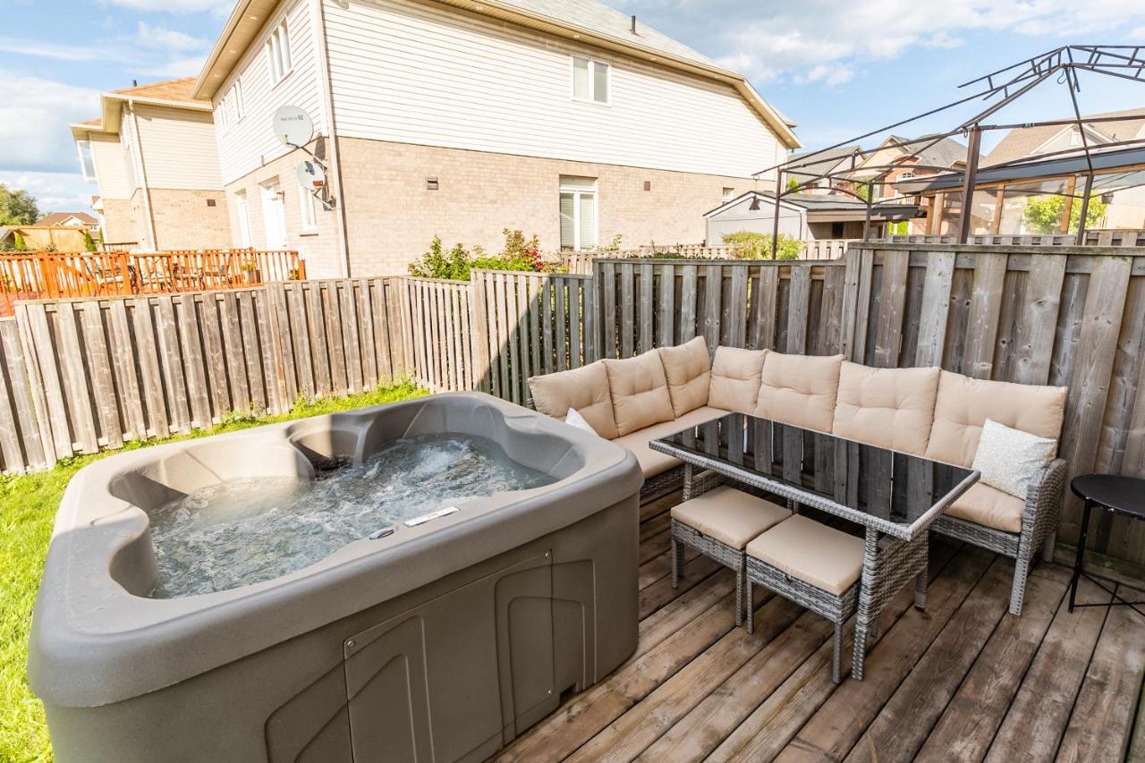 Luxury 3Br 2Ba Townhome With Private Hot Tub, Gym, Bbq By Globalstay Hamilton Bagian luar foto