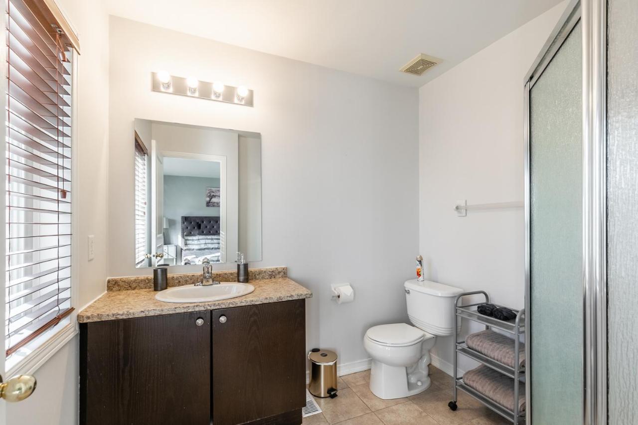 Luxury 3Br 2Ba Townhome With Private Hot Tub, Gym, Bbq By Globalstay Hamilton Bagian luar foto