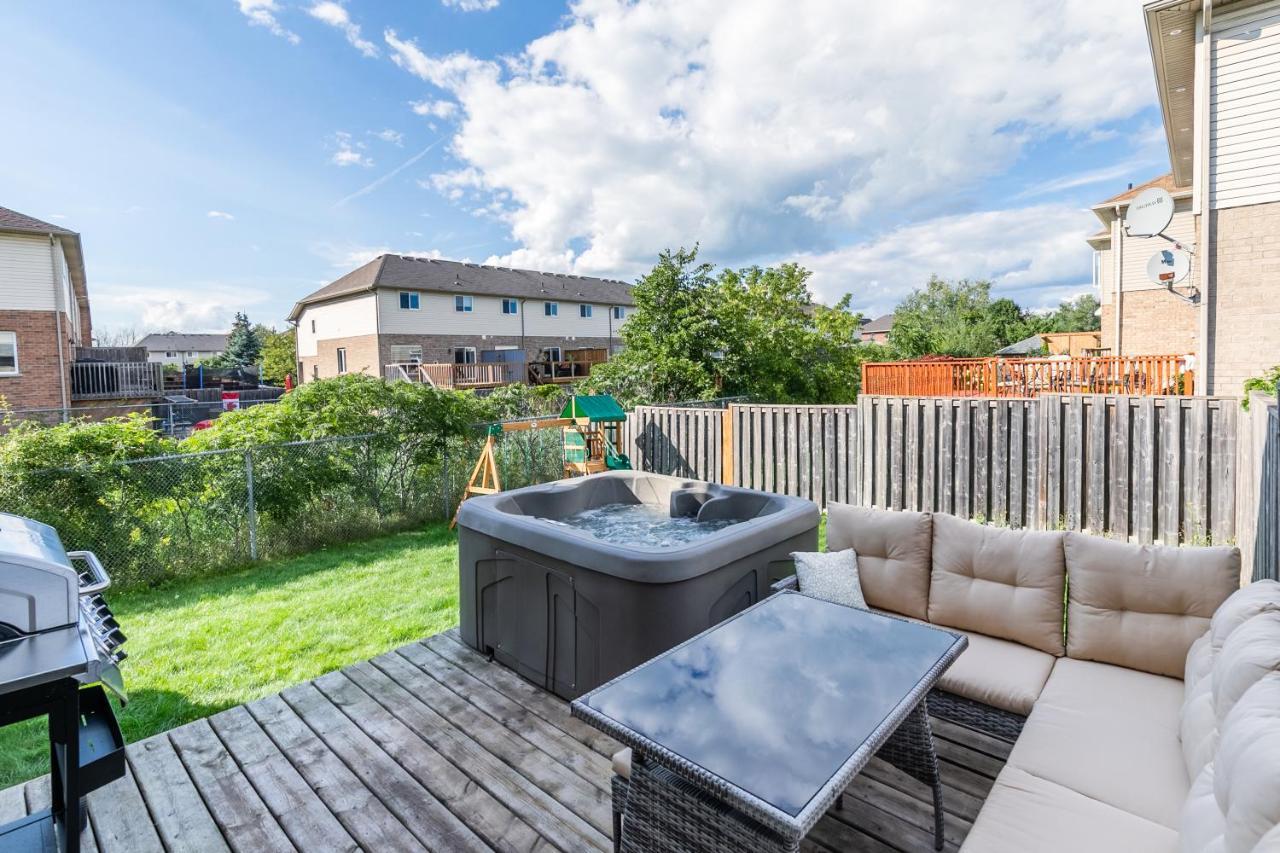 Luxury 3Br 2Ba Townhome With Private Hot Tub, Gym, Bbq By Globalstay Hamilton Bagian luar foto
